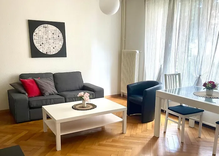 Clame 6 Minutes De La Gare De * Lausanne